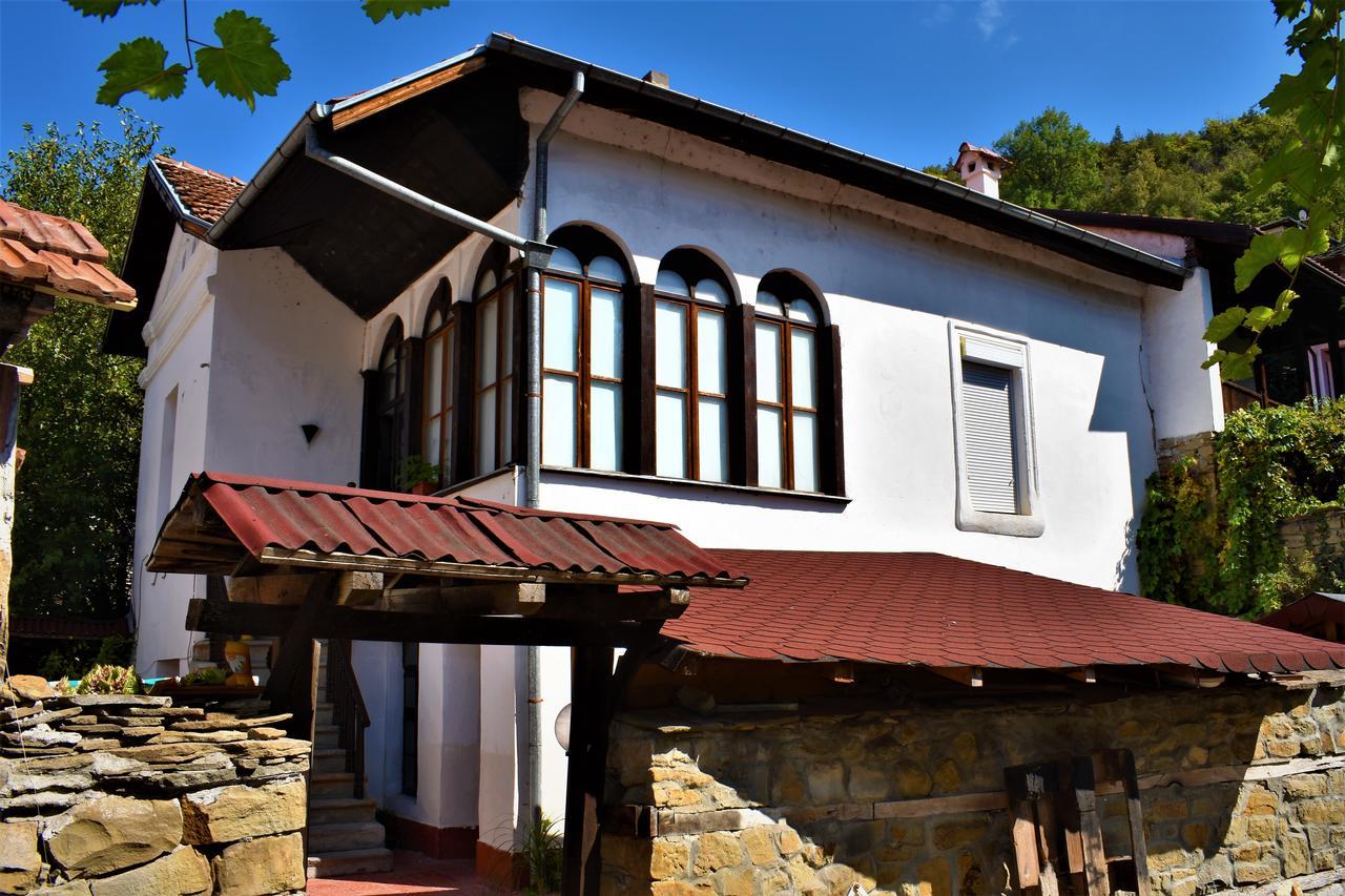 Hotel Bilyana Łowecz Zewnętrze zdjęcie